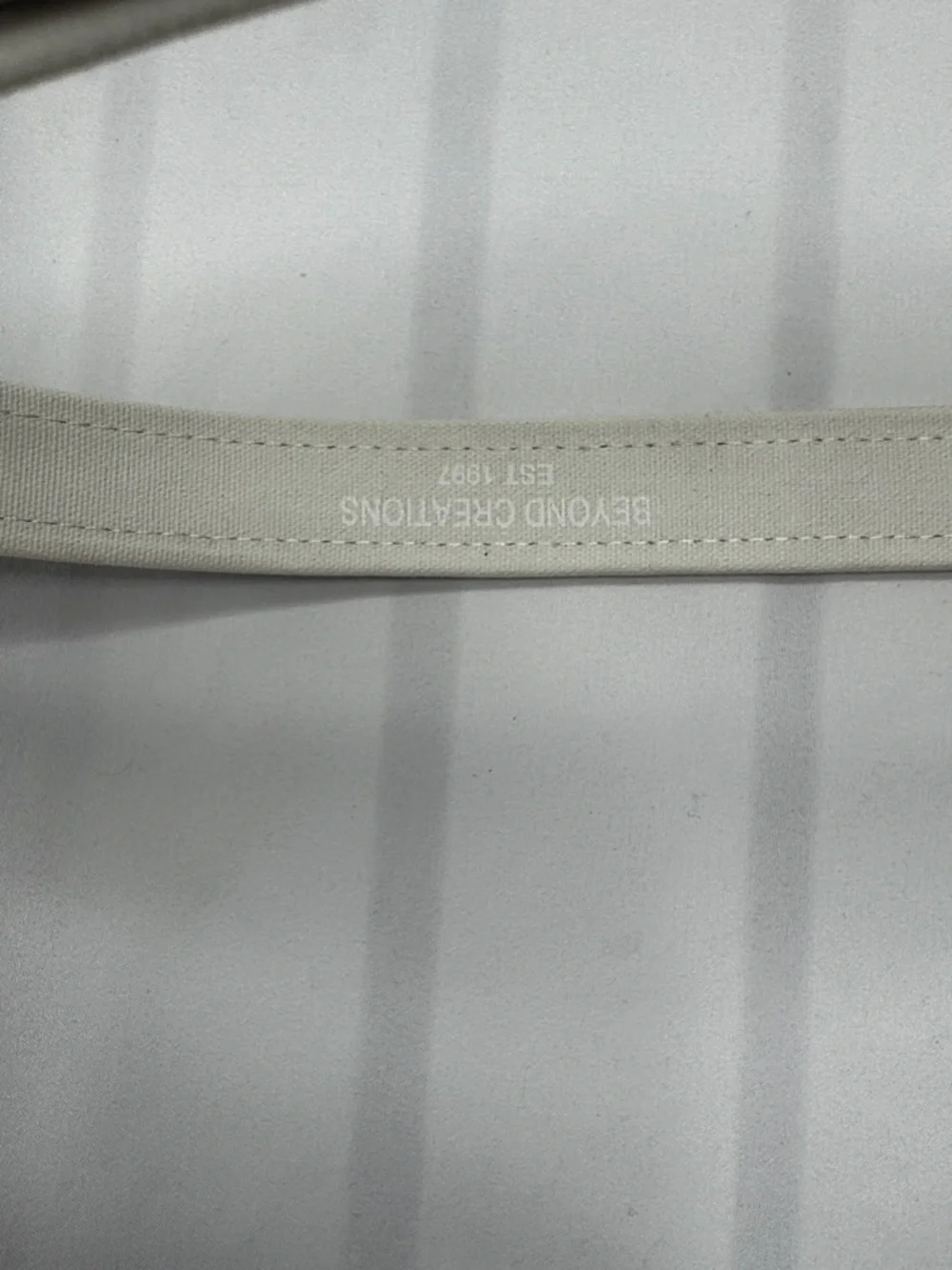 Kids Brown Leather Belt with Off White Trim Size L 26
